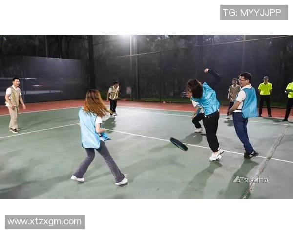 杭州飞盘队与西安飞盘队赛后复盘探讨团队协作的成功与不足